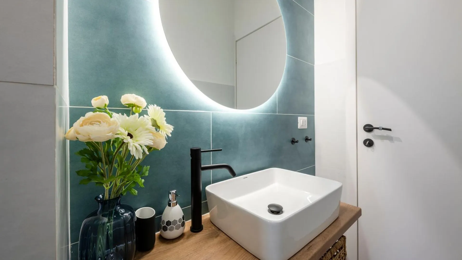 Urban Suite - 7Sundays Milan Apartment